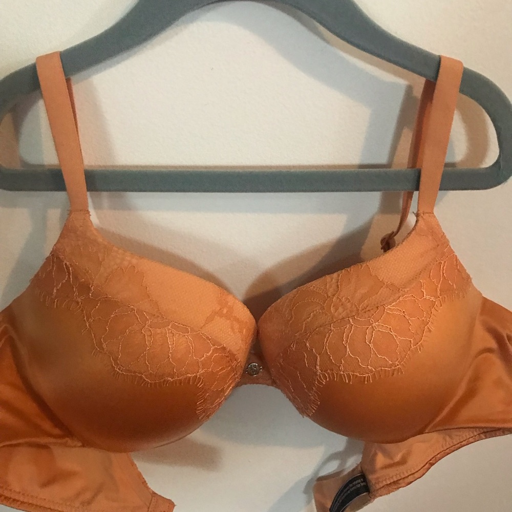 Victoria Secret Very Sexy push up 36B